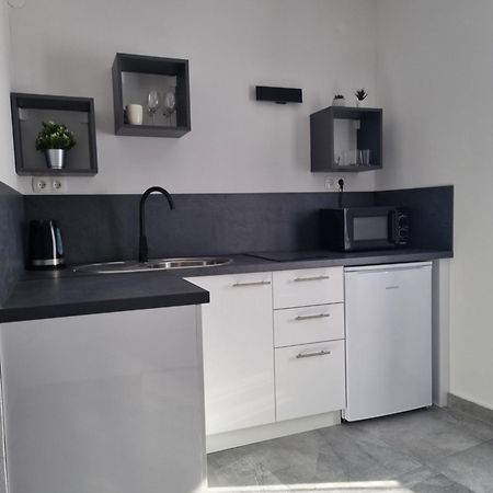 Apartments And Room Vela Senj  Bilik gambar