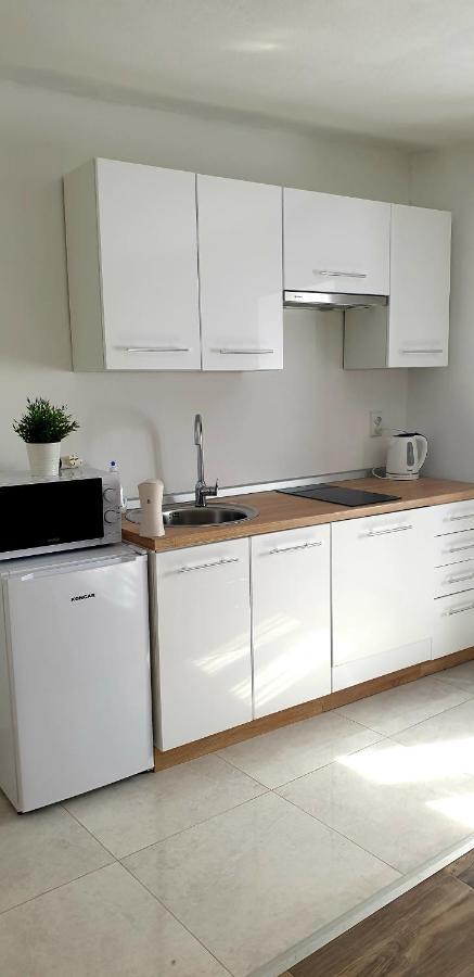 Apartments And Room Vela Senj  Luaran gambar